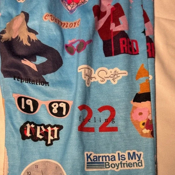 Taylor Swift Pajama Jogger Pants Large - Picture 10 of 10